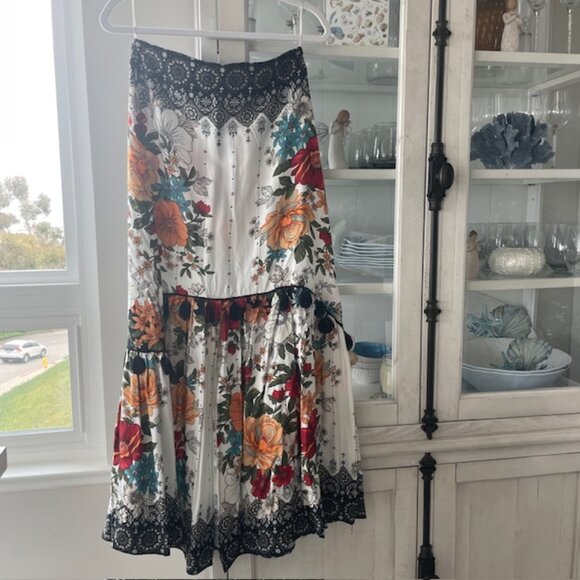 FARM RIO NATASHA MAXI SKIRT ANTHROPOLOGIE SIZE XS NWT